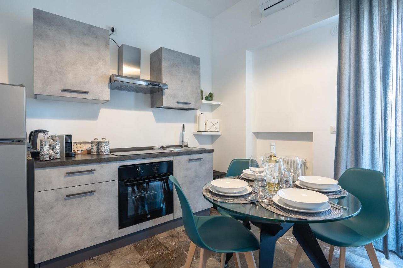 בארי Annamaria - Central Station Charming Accommodation מראה חיצוני תמונה